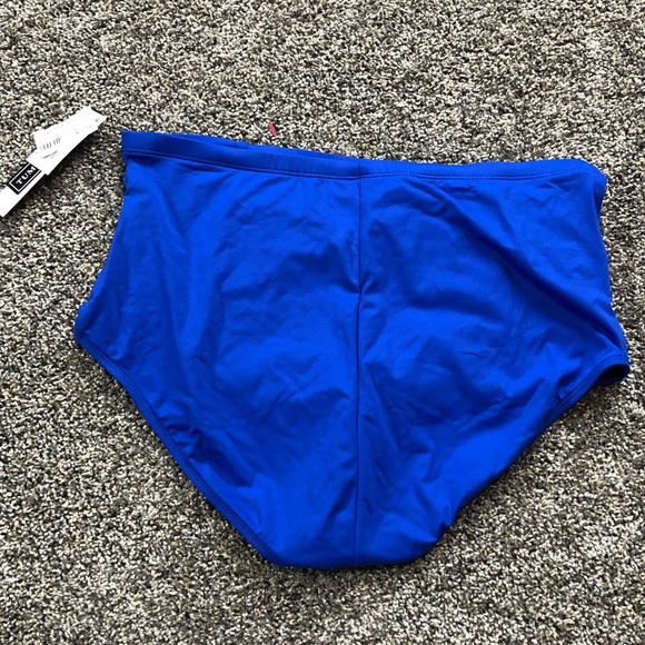 Swim suit and coverup set - Picture 5 of 8